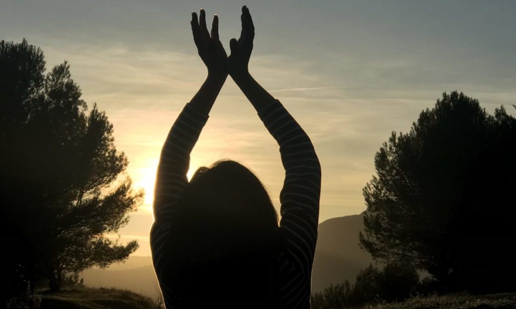 Salut au soleil en Qigong